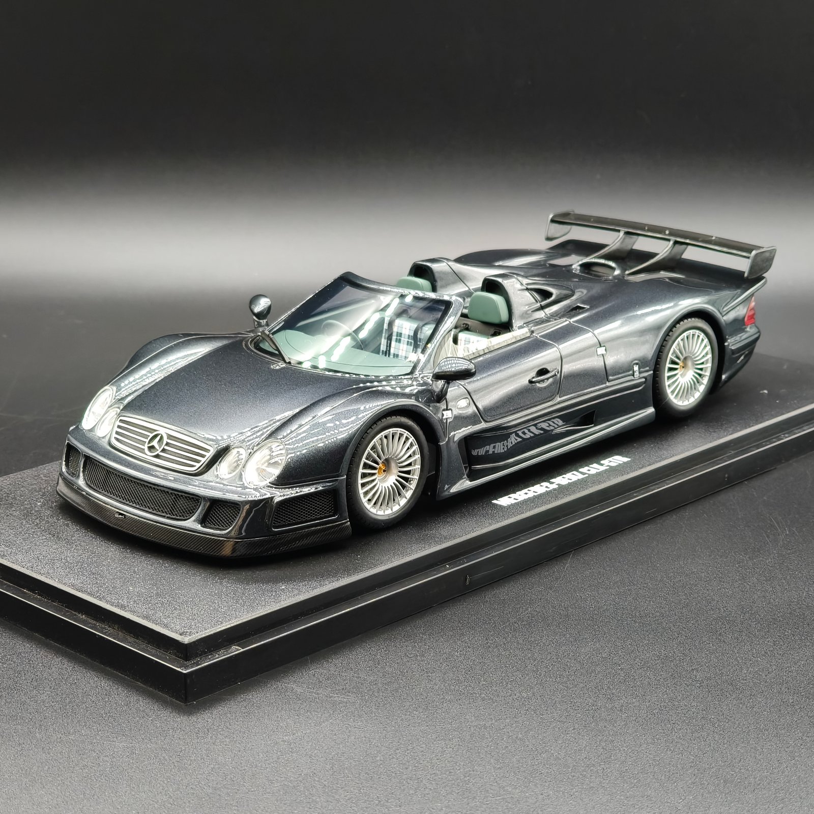 Mercedes CLK GTR C297 1:18